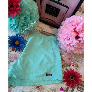 Patagonia Shorts Size Large